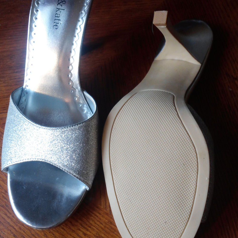 Kelly & Katie Barbie Silver Glitter Heels